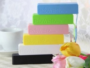 Tasinabilir-Cep-Telefonu-Tablet-Sarj-Aleti-2600-mAh-fiyati